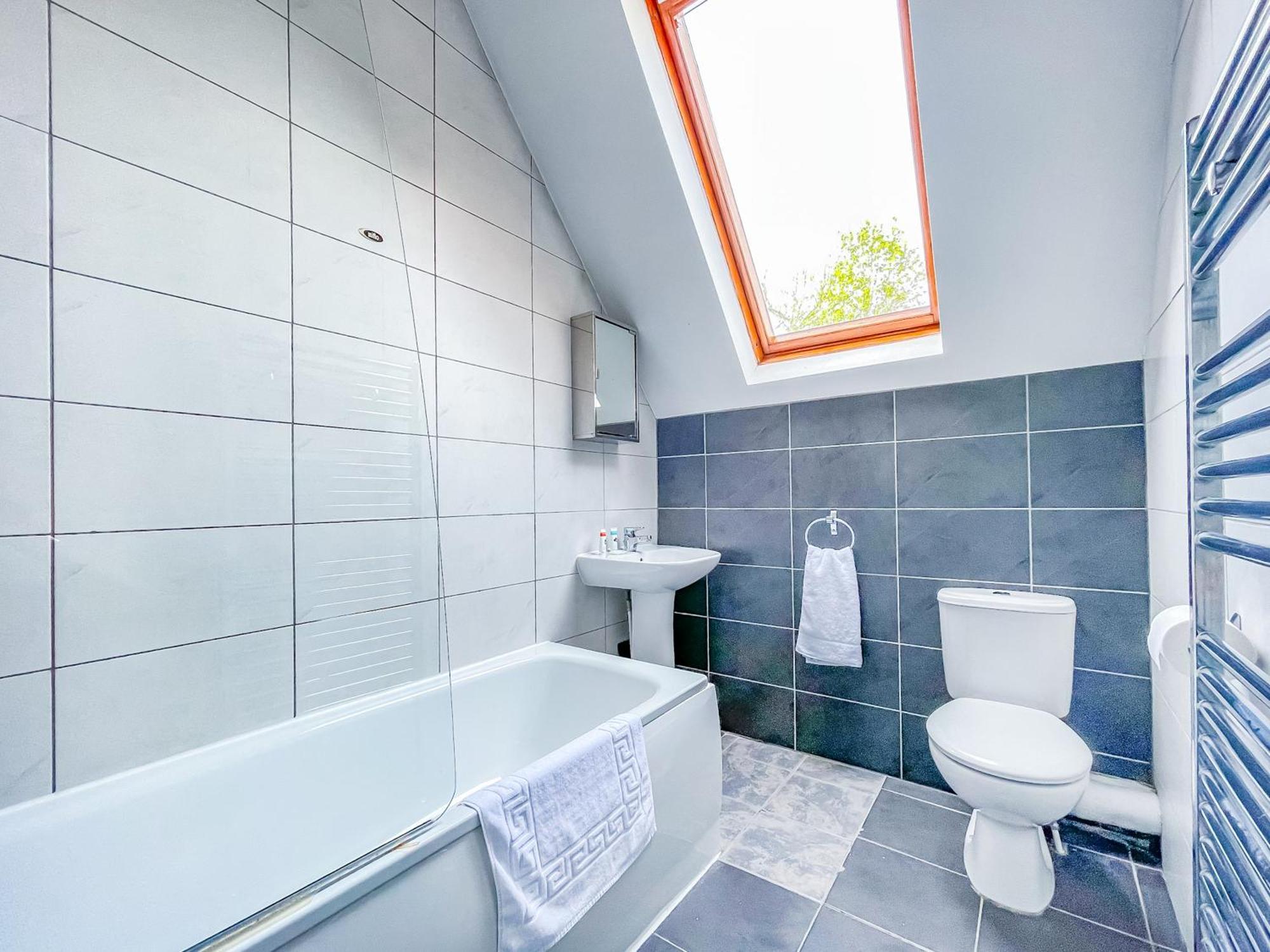 *Rf9Bc* For Your Most Relaxed & Cosy Stay + Free Parking + Free Fast Wifi * Leeds  Luaran gambar